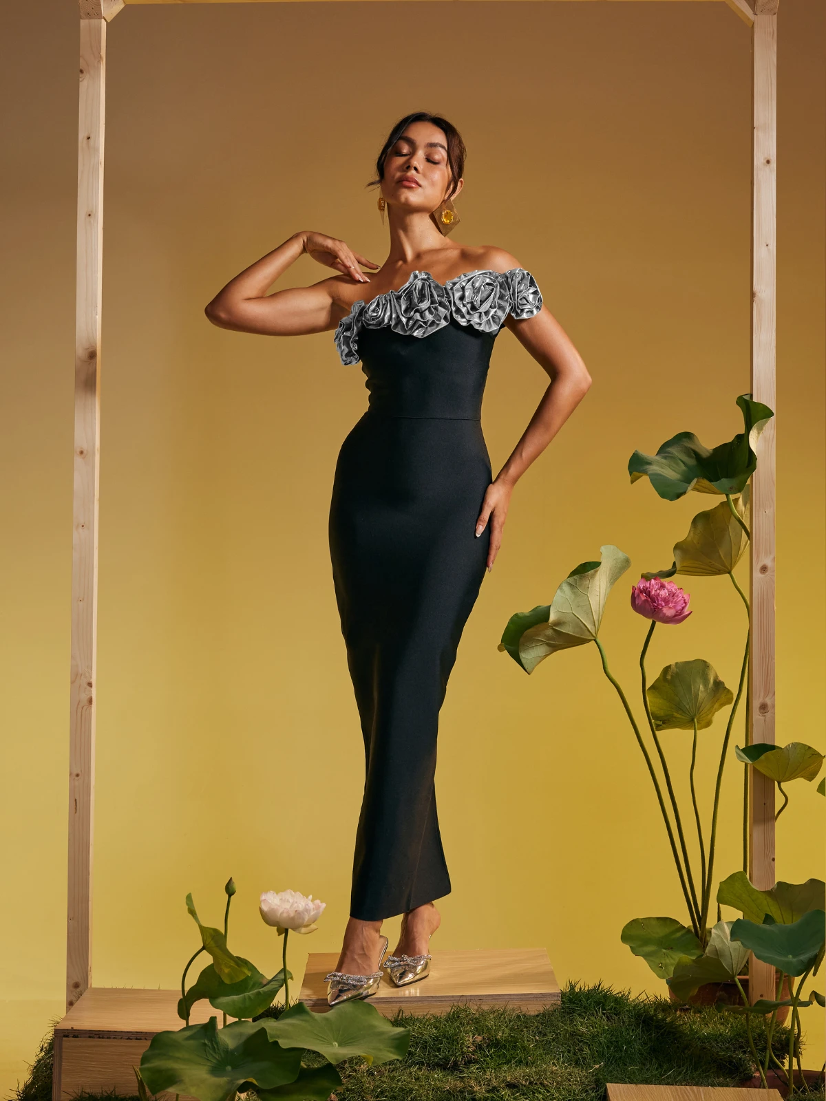 Arnau One Shoulder Flower Bandage Maxi Dress In Silver - Image 4