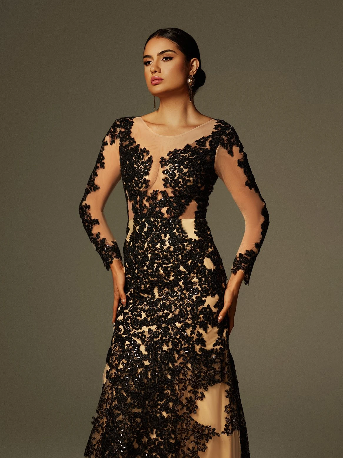 Ayesha Long Sleeve Lace Sequin Maxi Dress - Image 3