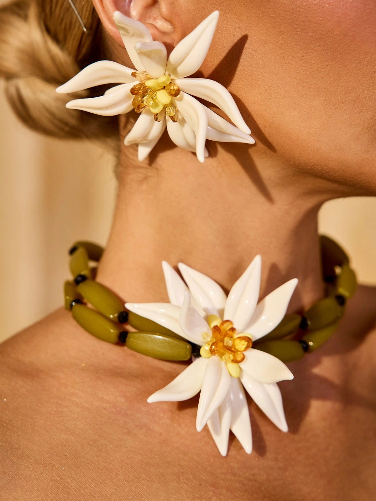 Bohemian Flower Necklace - Image 2