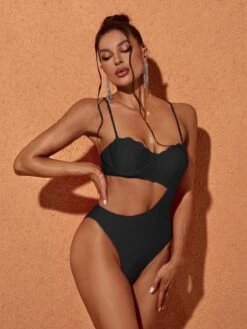 Codi Cutout One Piece Swimsuit In Black