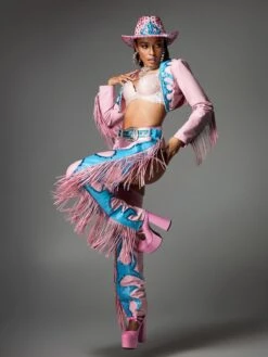 Cyrviel Fringe Cowgirl Outfit In Pink