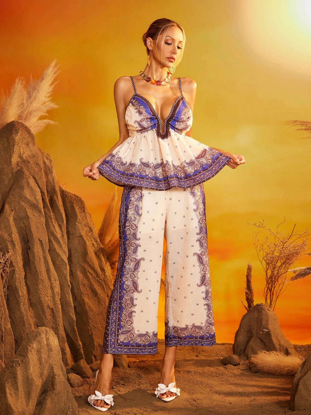 Ezmir Spaghetti Printed Pants Set - Image 2