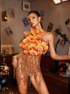 Laelthar Backless Flower Top