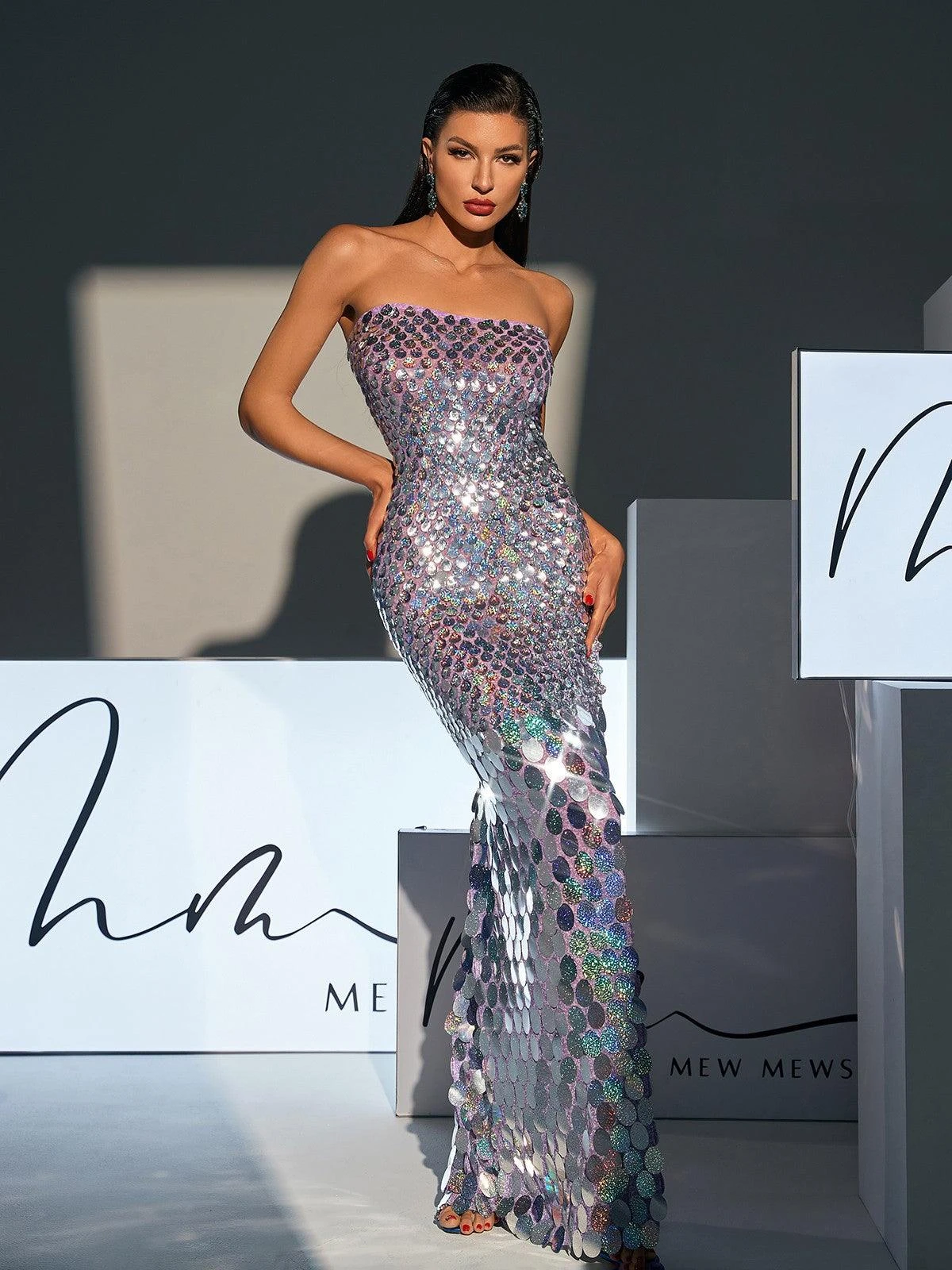 Laszlo Strapless Sequin Split Maxi Dress - Image 4