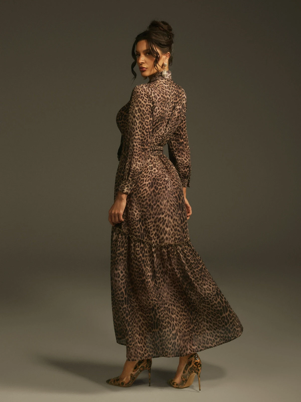 Latiece Long Sleeve Leopard Midi Dress - Image 6