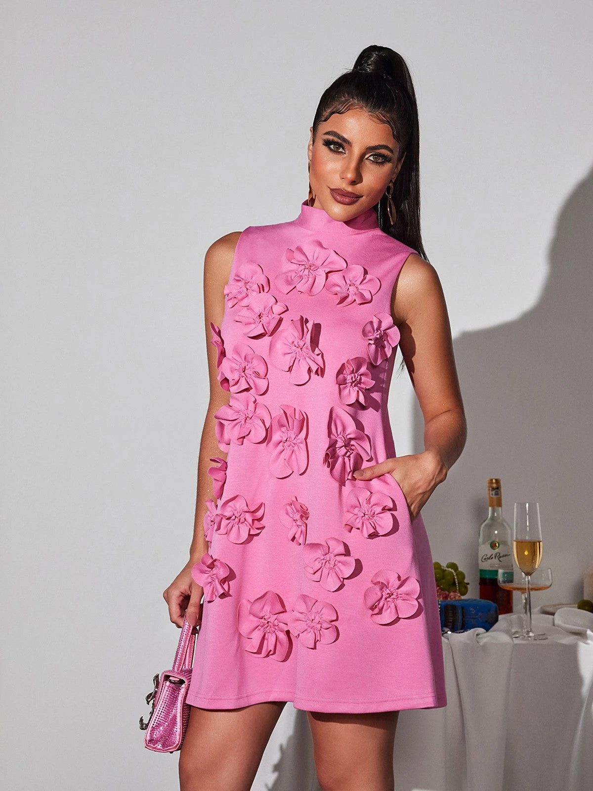 Liluri Sleeveless Flower Mini Dress