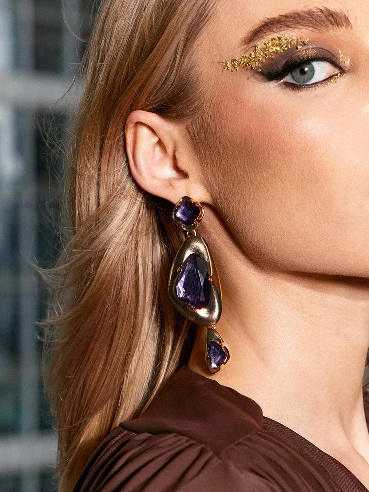 Mikko Geometric Rhinestone Earrings - Image 3